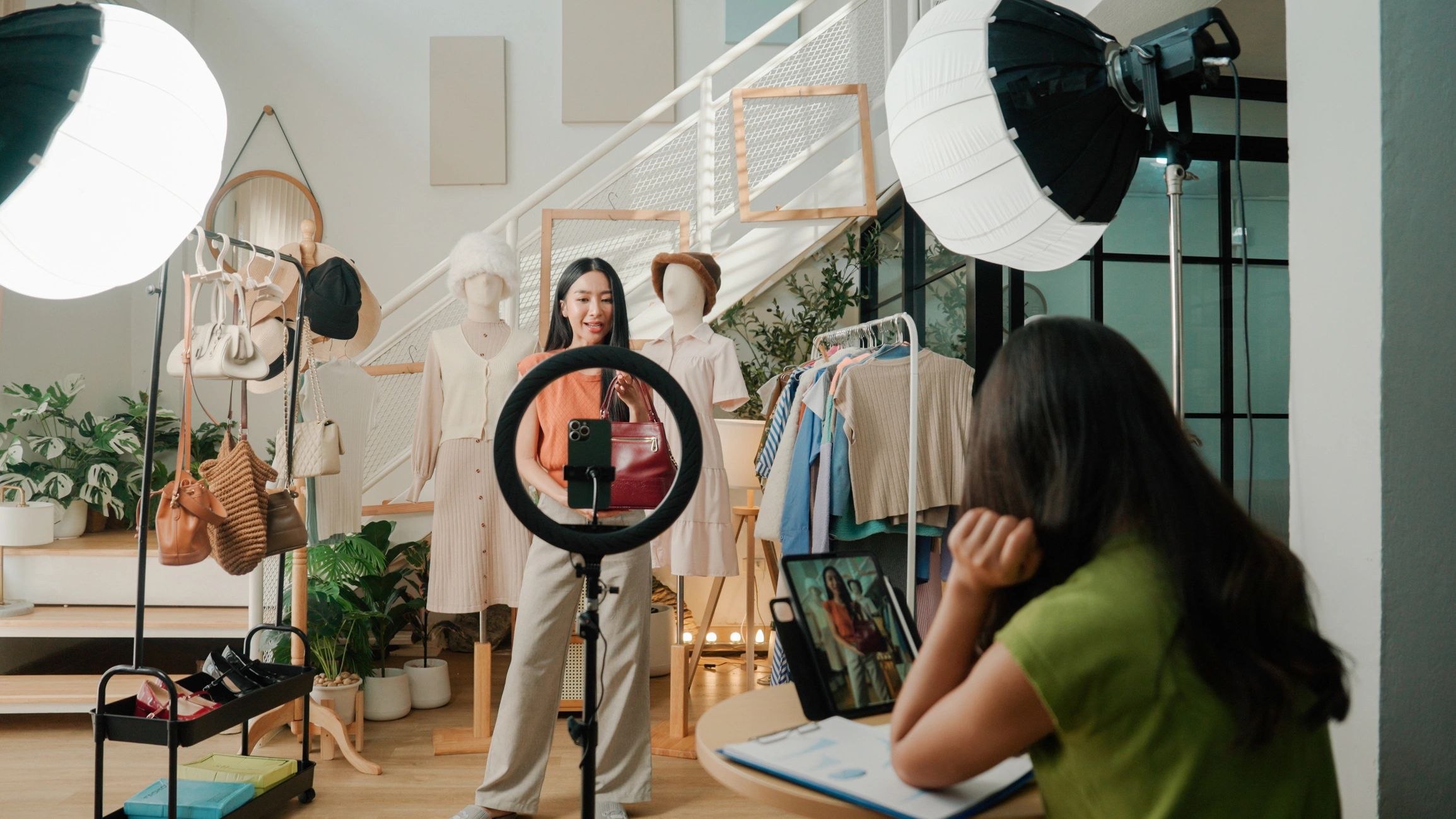 women's apparel accessories