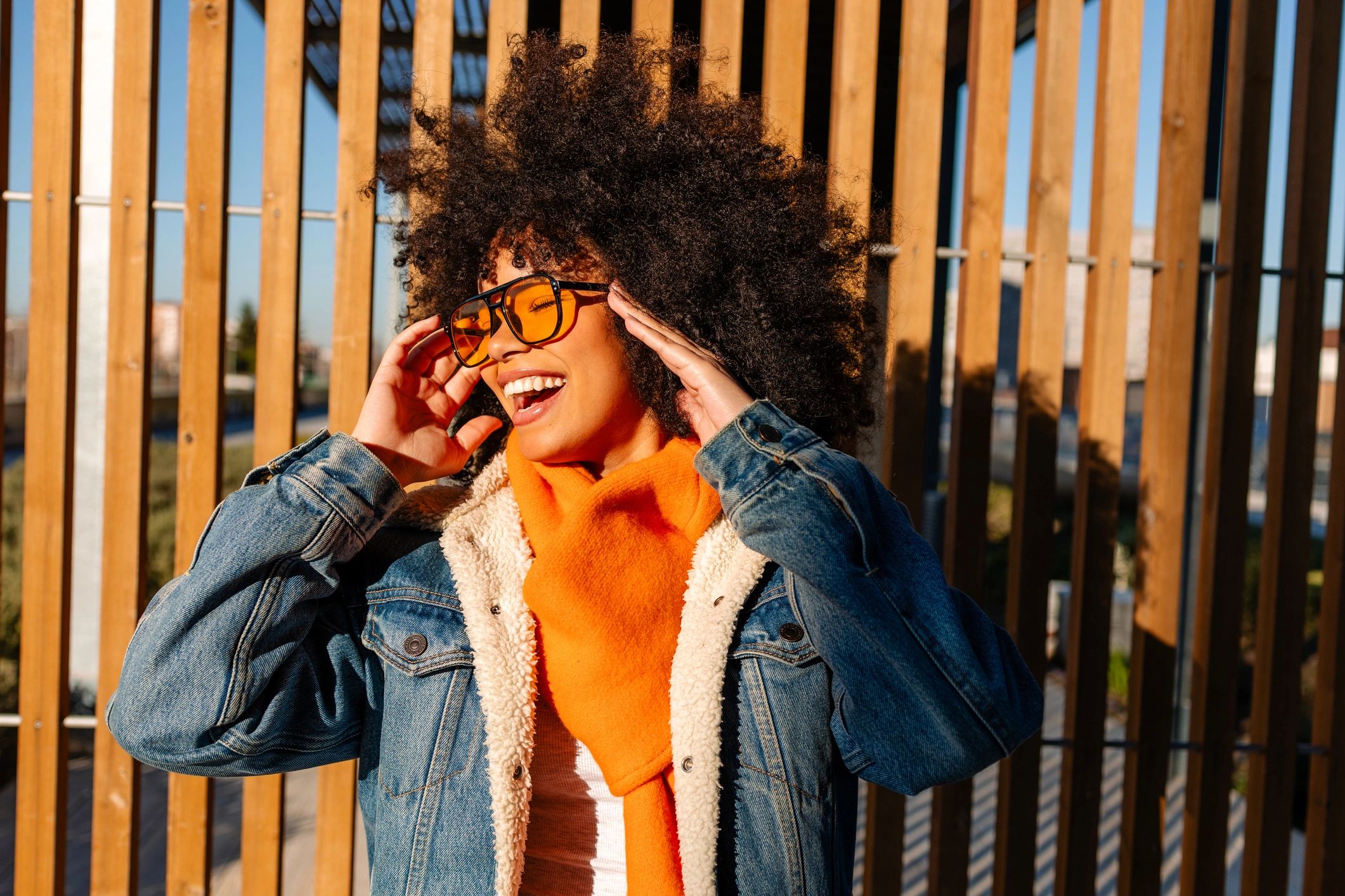 women's apparel accessories