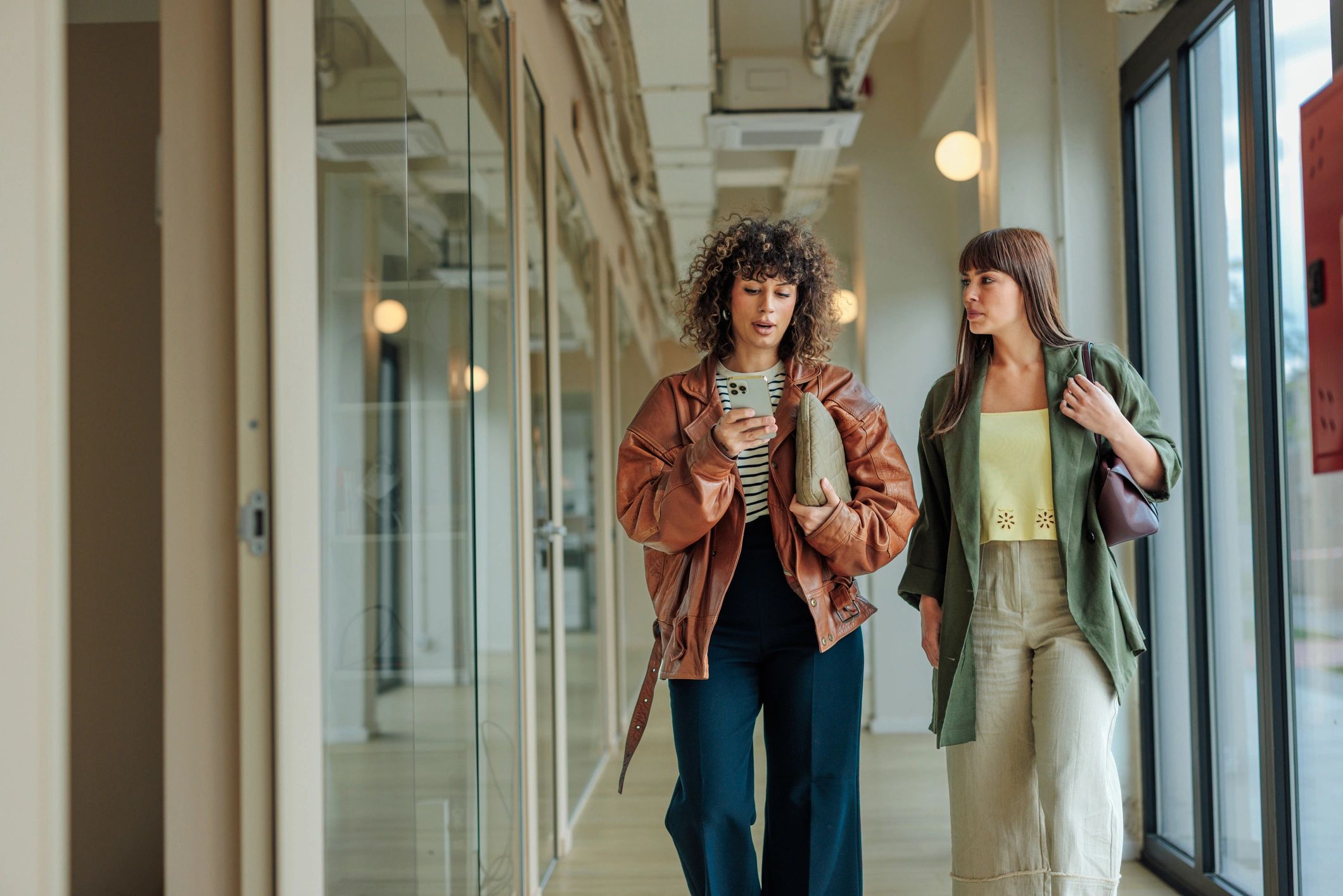 women's fashion modern clothing