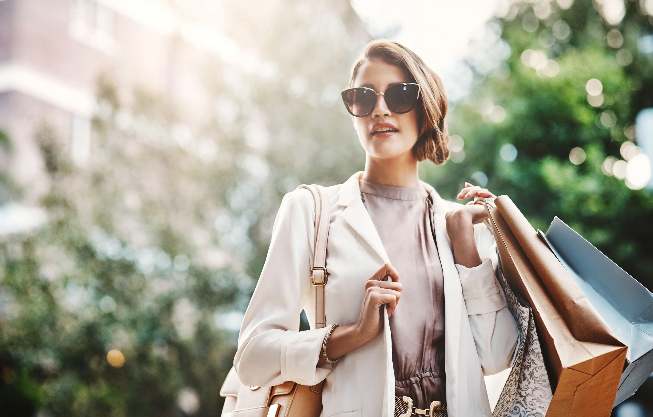 women's apparel accessories